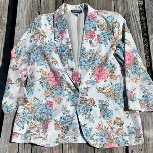Lovely Vintage 90’s Pastel Oversized Blazer!
